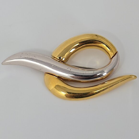 Vintage Monet Abstract Gold and Silver Two Tone Swirl Statement Brooch Pin - Picture 4 of 13